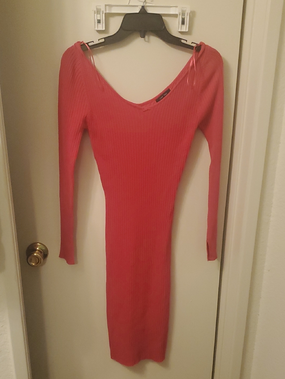 Ribbed Long-Sleeve V-Neck Midi Dress in Coral
